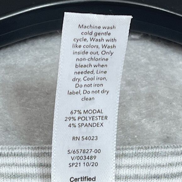 Athleta T Shirt Medium Gray Striped Cloudlight Stratus Tee Stretch Cap Sleeve - Picture 8 of 11